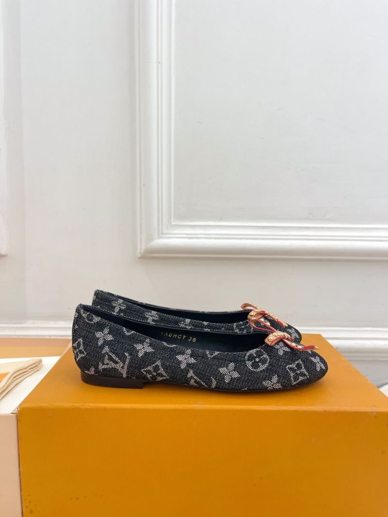 Louis Vuitton Flat Shoes